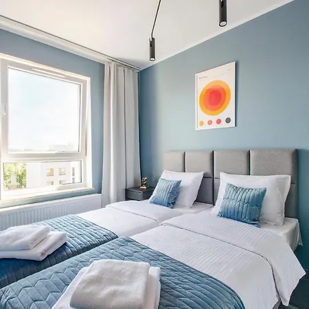 G312 Jana Matejki 11 *